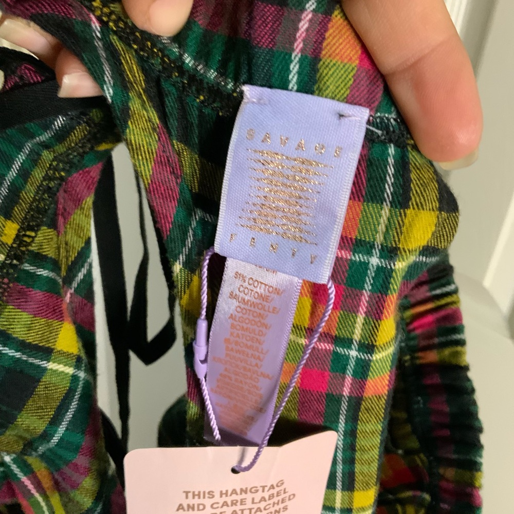 Savage Fenty By Rihanna Sleepwear Tied Up Tartan Open Back Pants Plaid M NWT - Picture 4 of 7